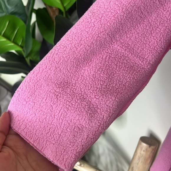 Free People Pink Oversized Pullover Size Medium - Picture 4 of 7